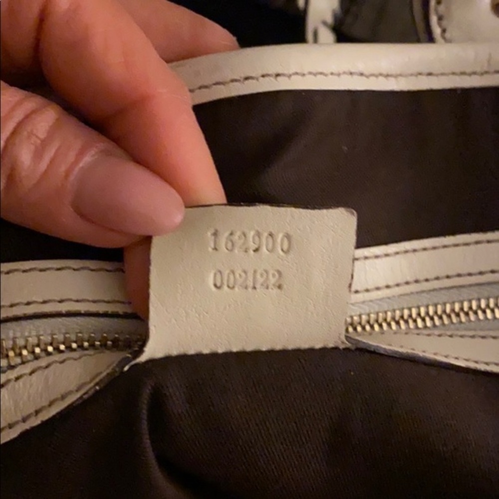 Authentic Gucci Handbag - Picture 5 of 8